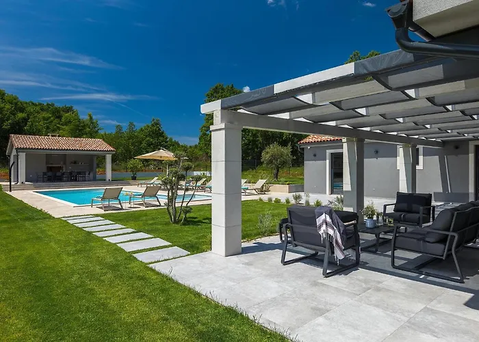 Holiday home Tre Olive *