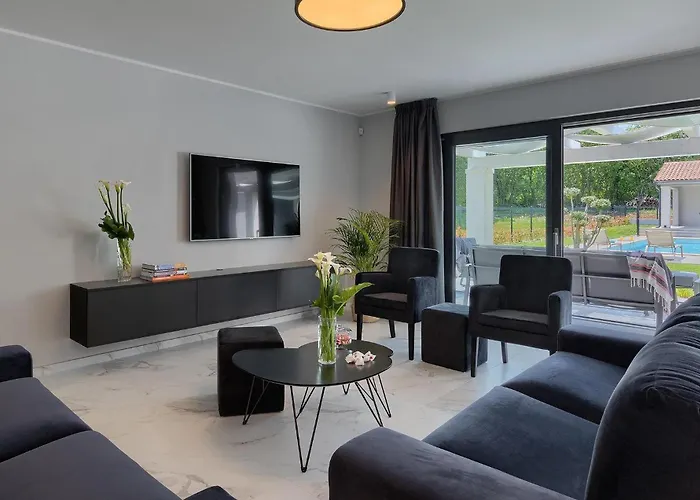 Tre Olive * Пула