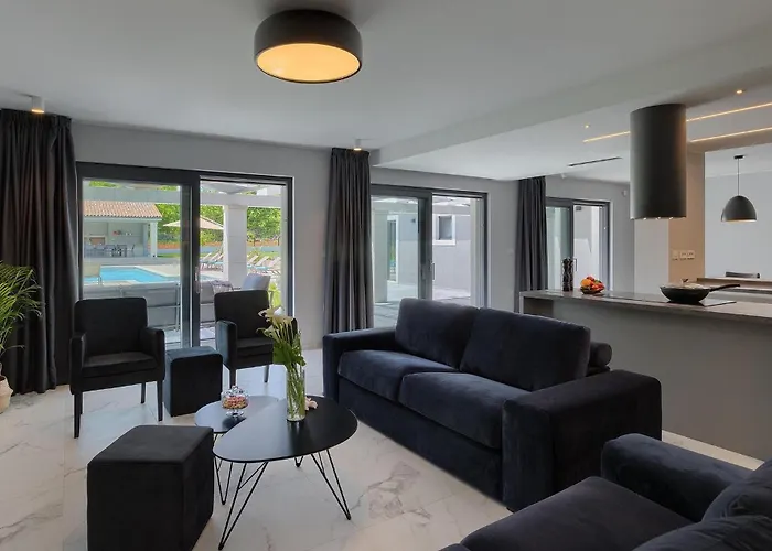 Tre Olive * Пула